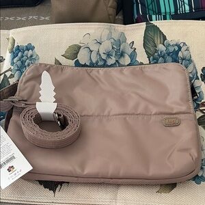 LUG MINI DELTA / IPAD-TABLET CASE